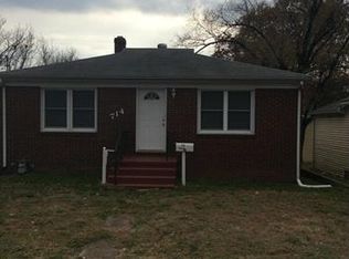 714 E Edwardsville Rd, Wood River, IL 62095