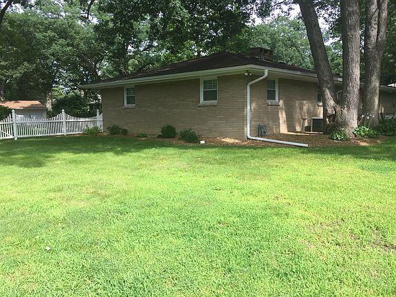 2nd image of 3806 N Saymore Ln