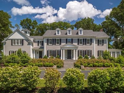11 Falmouth Rd, Wellesley, MA, 02481