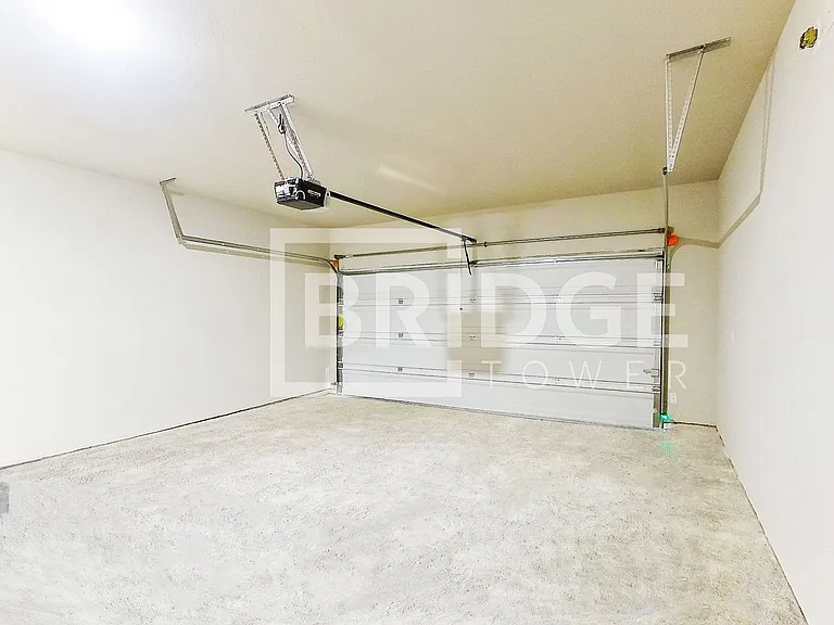 4218 Tobin Dr — Photo 13