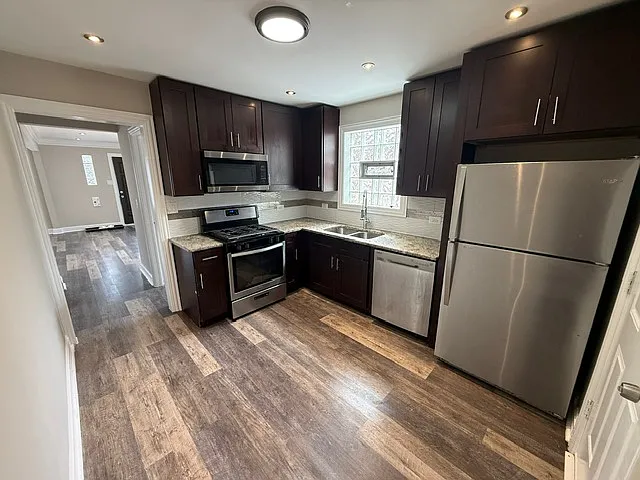 10622 S Wallace St — Photo 7