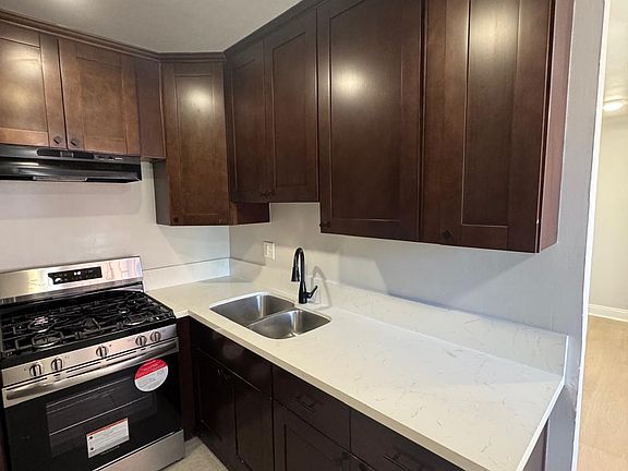 5th image of 2331 Ocean View Ave APT 7
