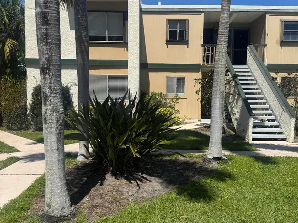 1550 NE 13th Ter, Jensen Beach, FL 34957