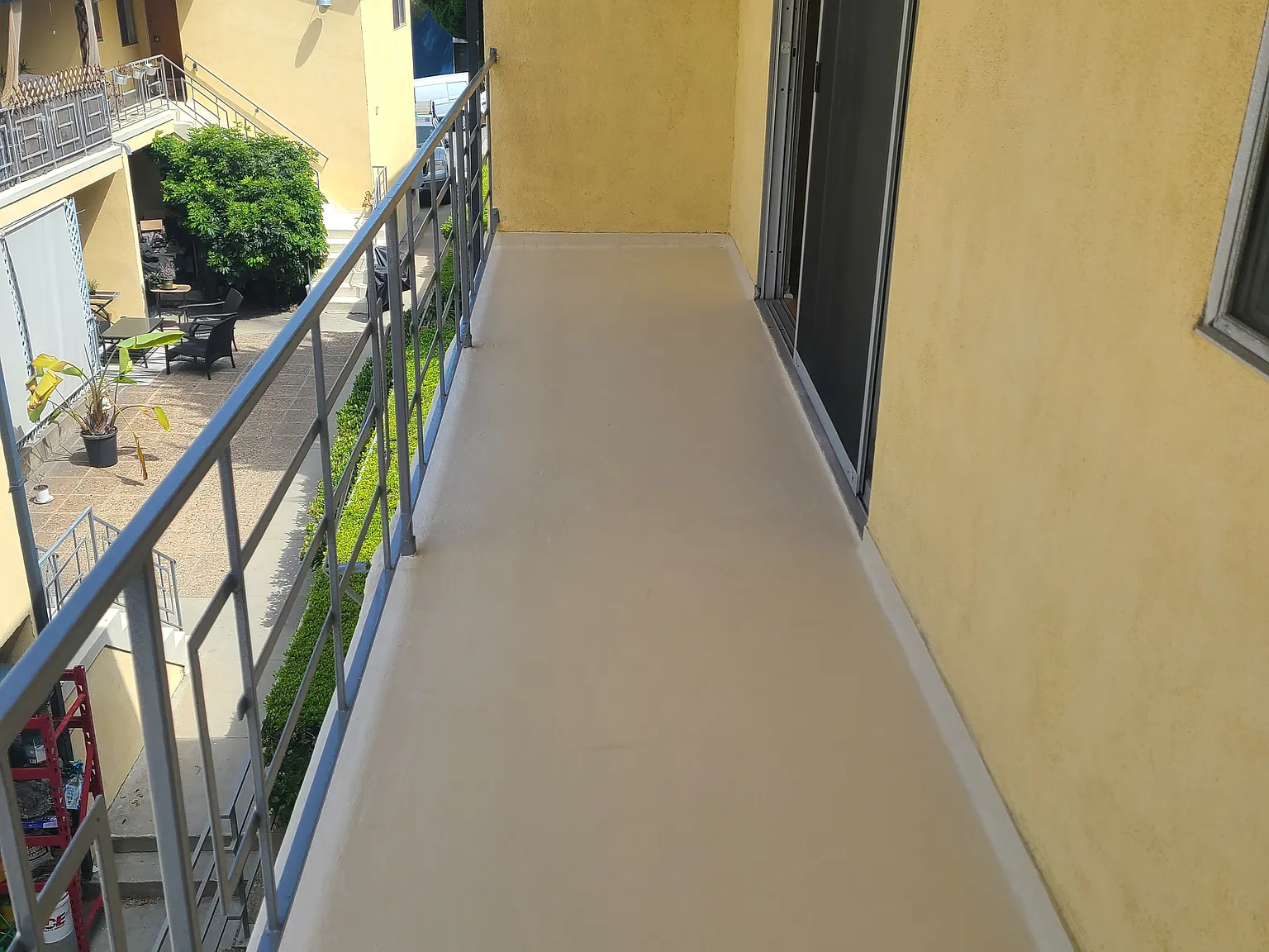 2 bed, 850 sqft, $3,450 — Photo 3