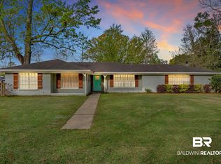 21897 Broad St, Silverhill, AL 36576