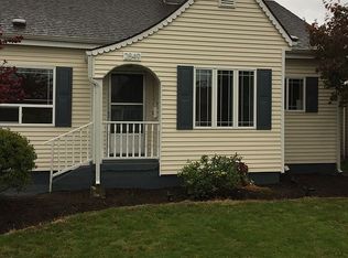 2849 Field St, Longview, WA 98632