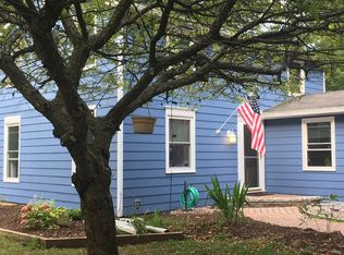 722 Canoe Birch Ln, Webster, NY 14580