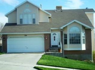 1216 E Geode Way, Sandy, UT 84094