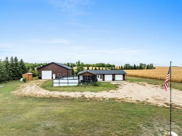 4991 14th St NW, Garrison, ND 58540