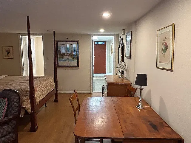 2109 N St NW #B — Photo 3