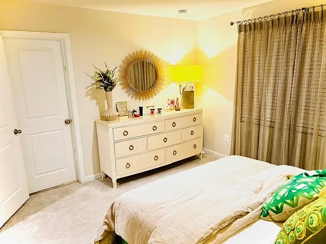 7206 Senate Way — Photo 2