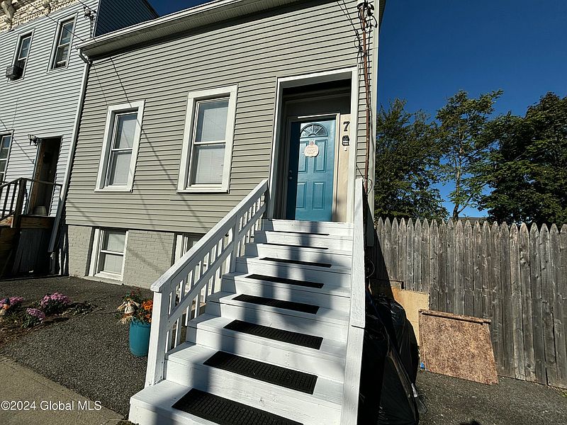 4th image of 7 Albany Street