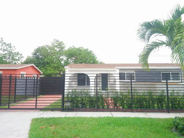 1475 W 31st St #2, Hialeah, FL 33012