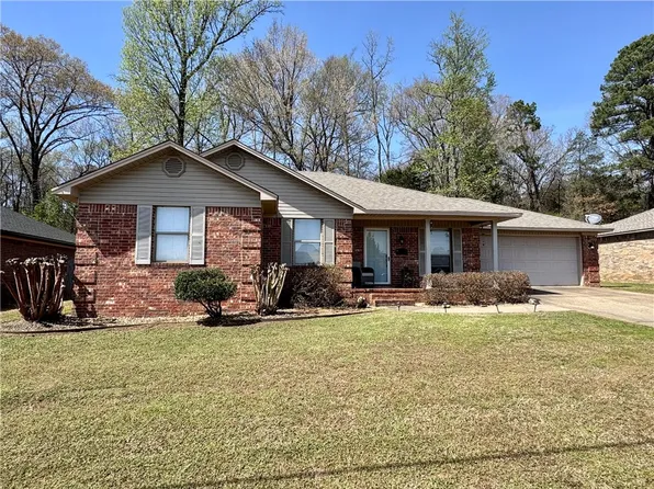 98 Poppy Dr, Pottsville, AR 72858