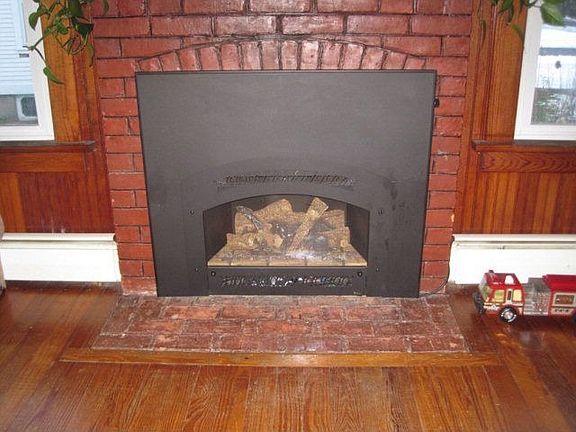 5th image of 8240 River St