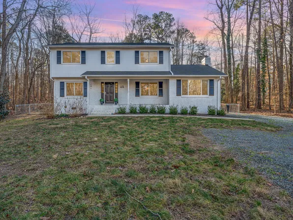 5718 Russell Rd, Durham, NC 27712