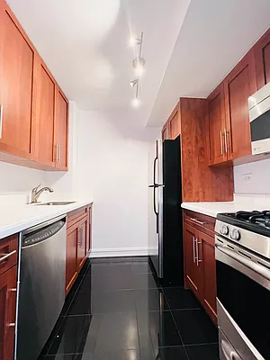 Rented by Elegran | media 9