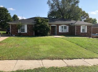819 Ridgeview Dr, Frankfort, KY 40601