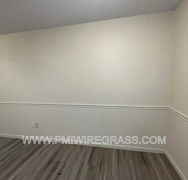 214 Brookside Ln — Photo 30