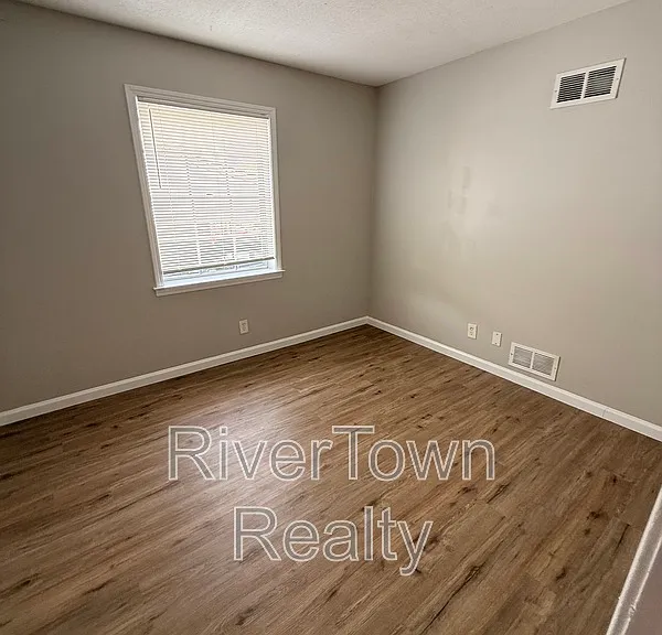 3113 Wickham Dr — Photo 14