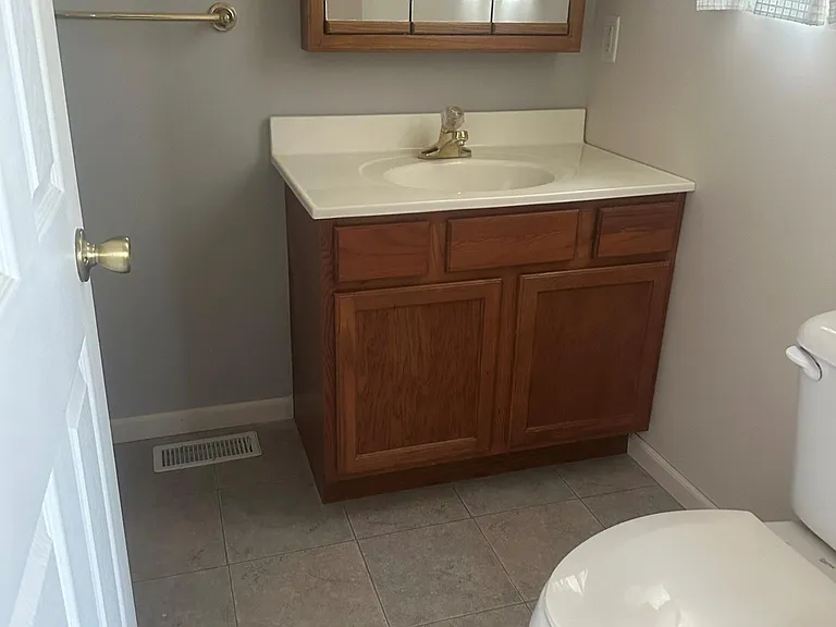 85 Enid Ln — Photo 7