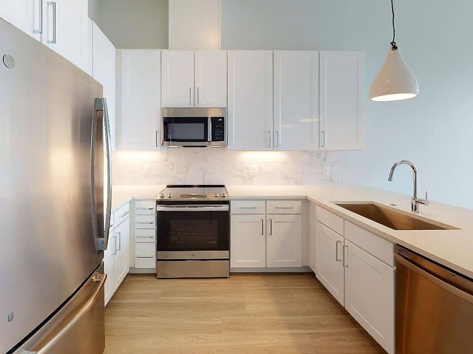 1st image of 402 N Grant St #736