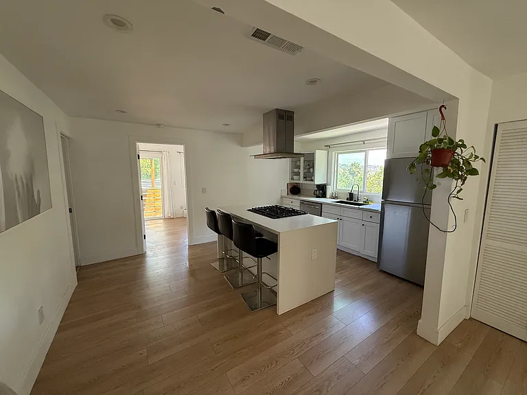 440 Wren Dr — Photo 11