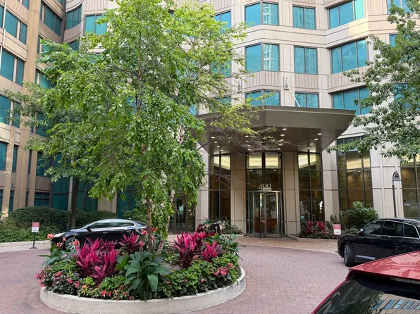 400 N La Salle Dr APT 1103, Chicago, IL 60654