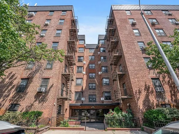 90-09 Northern Blvd APT 102, East Elmhurst, NY 11369