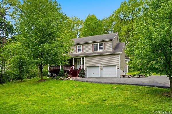 1st image of 29 Hickory Hill Road