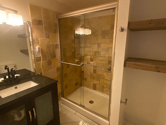 4th image of 2905 S 18th St #1F