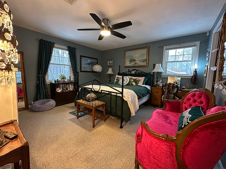 37 Partridge Hollow Rd — Photo 12