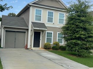 10718 Derryrush Dr, Charlotte, NC 28213