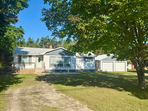 18102 E M 48, Goetzville, MI 49736