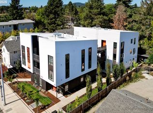 9757 SE Holgate Blvd, Portland, OR 97266