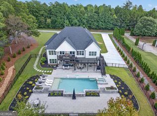 2218 Shoal Creek Rd, Buford, GA 30518