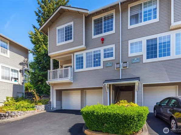 18632 NE 55th Way, Redmond, WA 98052