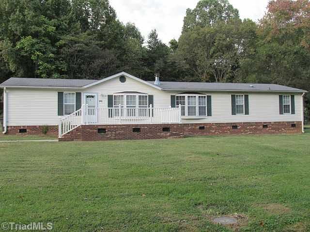 1st image of 115 Pasadena Dr
