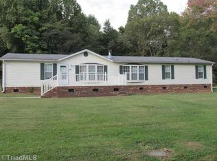 115 Pasadena Dr, Winston Salem, NC 27127