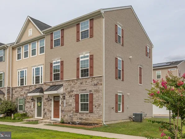 2723 Wheatland Station Way, Fredericksburg, VA 22408