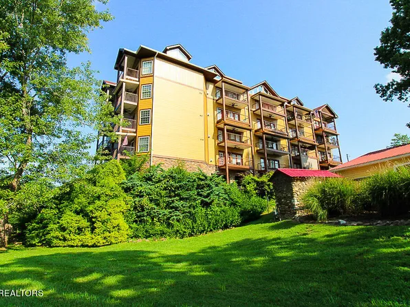 527 River Place Way Unit 521, Sevierville, TN 37862