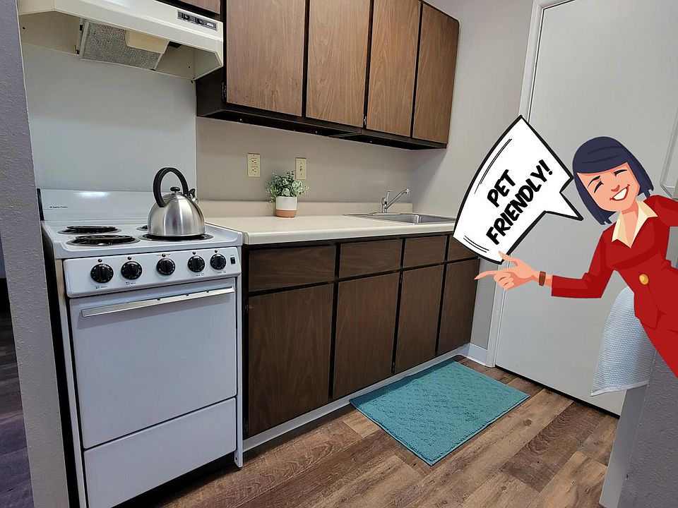 1st image of 1605 7th St N #25