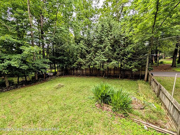 5th image of 55 Reindeer Trail