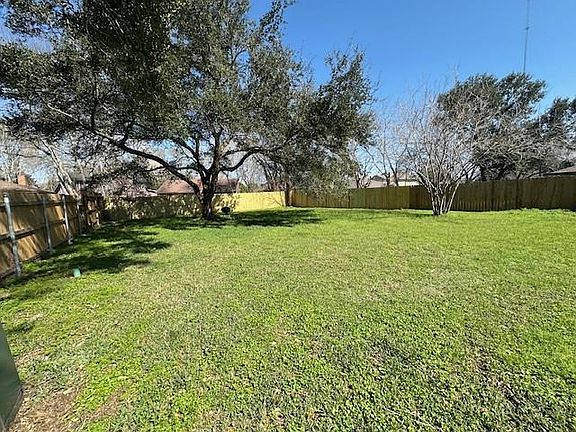 3rd image of 8518 Blossom Bell Ln