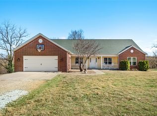 13804 Roland David Rd, Pea Ridge, AR 72751