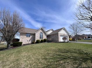 517 Quiet Oak St, Beaver, WV 25813