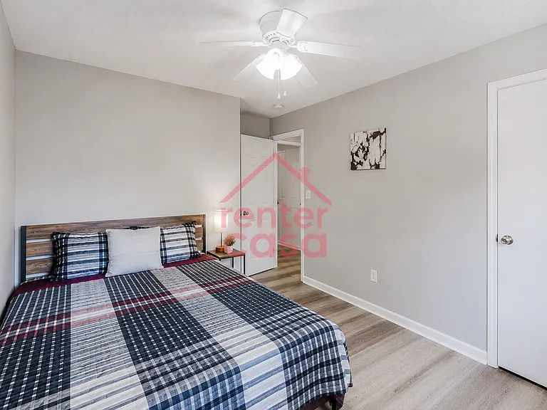 4674 Big Valley Ct — Photo 10