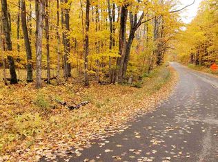 Hughston Rd, Harbor Springs, MI 49740