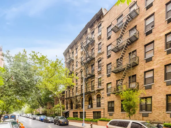 429 West 24th Street 4D image 1 of 1