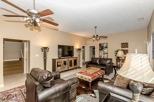 205 Palmer Dr — Photo 25